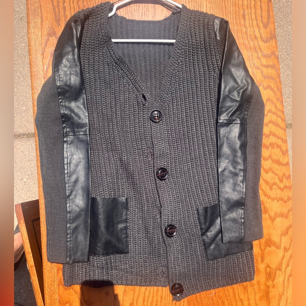 Women’s faux leather sleeve sweater cardigan - s/m